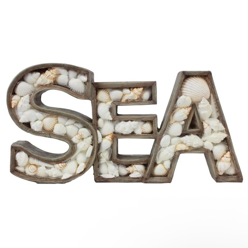 EUC Beachcombers 11.9” Decorative SEA Shell Art!